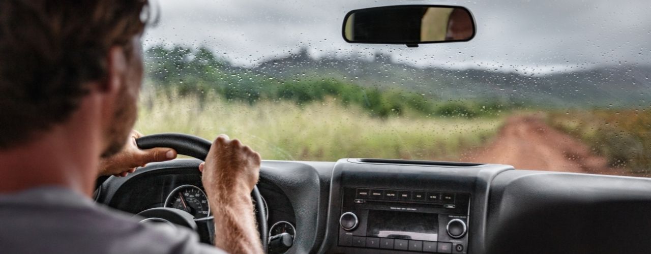 Tips for Off-Roading Safely When It's Raining
