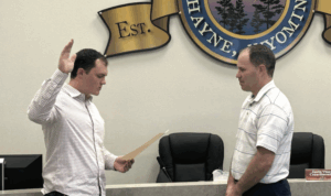 Thayne welcomes new member to town council