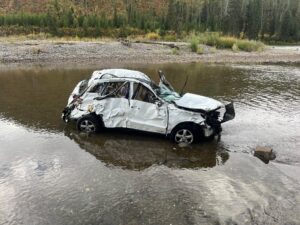 Fatality reported in single-vehicle accident in Snake River Canyon